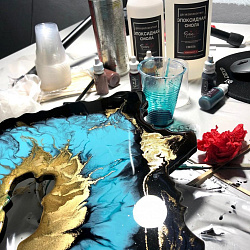 ���� ����� ���������� ������ � ������� Resin Art.
