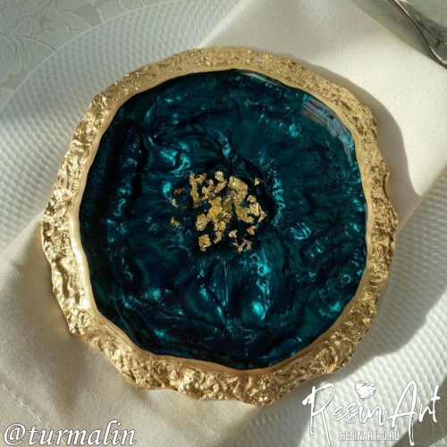 deep emerald